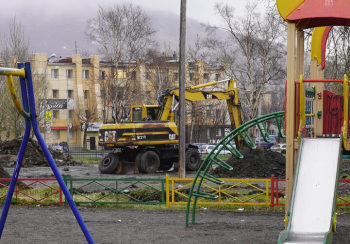 В краевой столице подрядчик приступил к активным работам по благоустройству сквера на ул. Войцешека